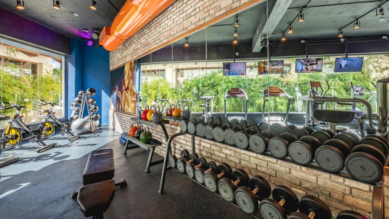 Готель Be Live Collection Punta Cana Adults Only Екстер'єр фото Anytime Fitness in Bangkok, Thailand